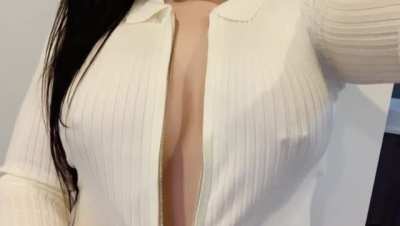 Looks like I forgot to wear a bra today 🙈 [OC]