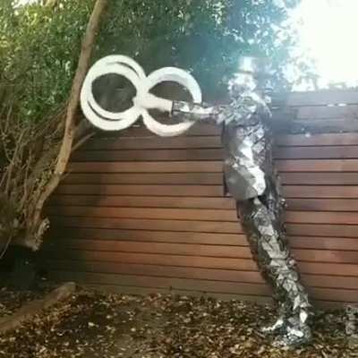 Illuon,the Mirror Mage