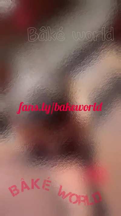 Y aren&rsquo;t you subscribed to bake world onlyfans 