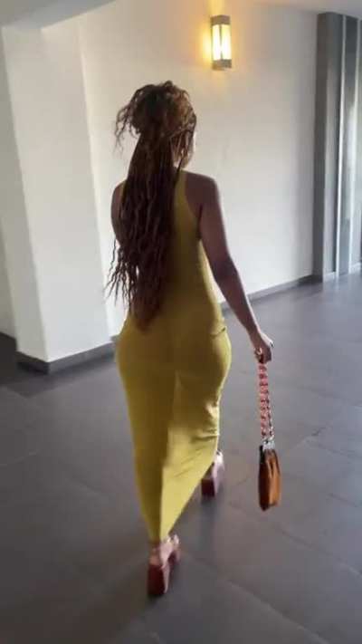 🧟&zwj;♂️🍑