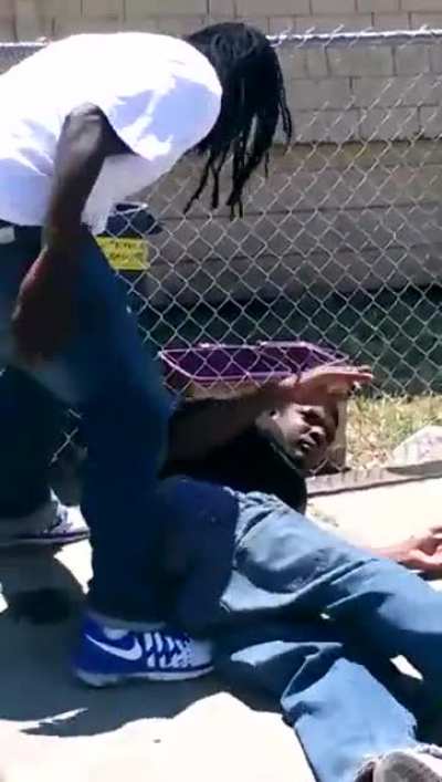 Nigga gets slapped and stomped in west Vallejo
