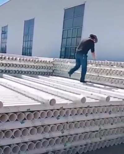 Unloading pipes from the truck