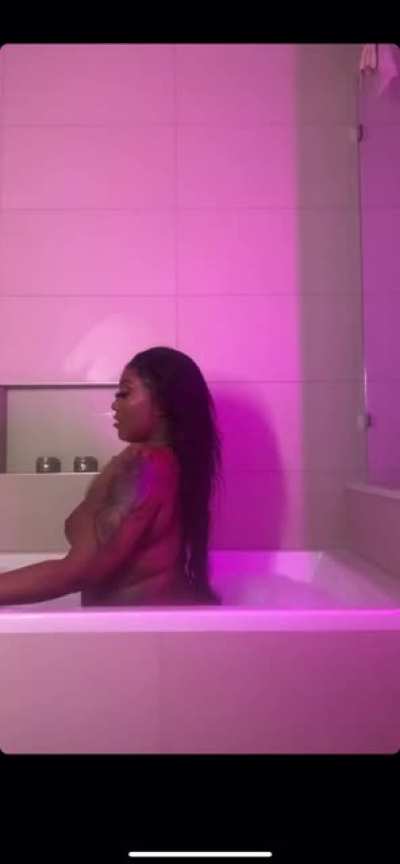 Ig live photoshoot