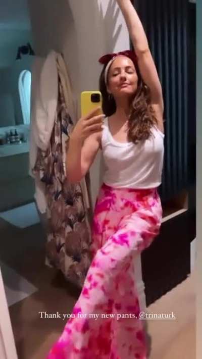 Minka Kelly - Playful See Through Nipples