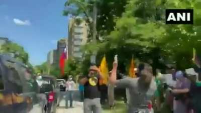 Canada: Regional Tibetan Youth Congress protest against China outside the Chinese Consulate-General in Toronto, raise "Tibet stands with India" &amp;amp; "Thank you Indian Army" slogans.