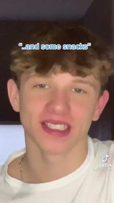 🤩