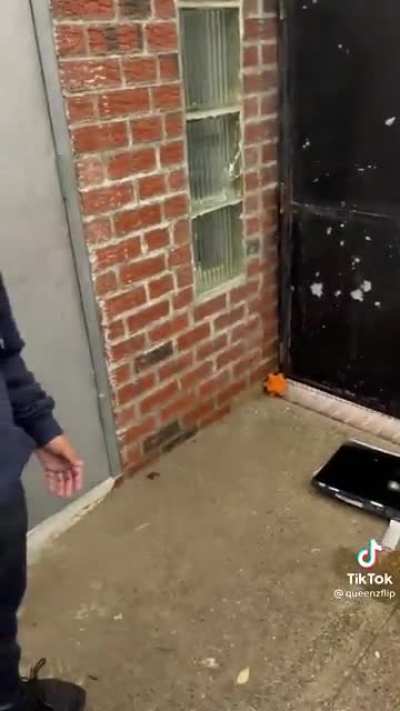 Caught his son with p*rn*s in his computer