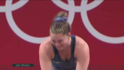 [Highlight] Mattie Rogers gets a failed attempt after video replay and initially thinking she had got it.