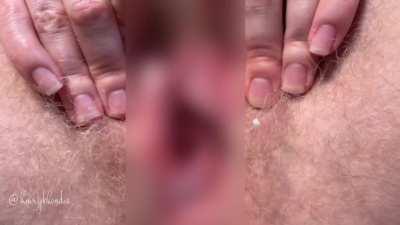 New Vid: &ldquo;Clean My Post-Workout Pussy&rdquo;
