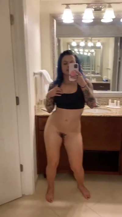 Pantless