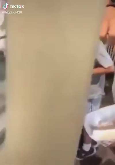 Nom nom nom, Ə&AElig;Ř&OElig;