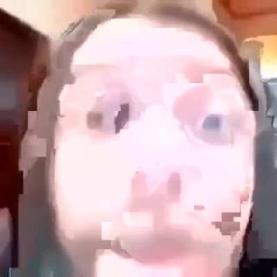 meu s&oacute; repostei isso,parece que eu achei foi o inferno (cuidado com o SOM)