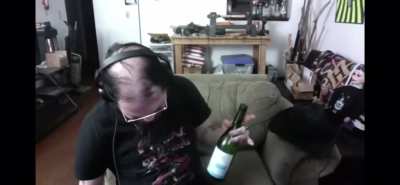 Happy Halloween toobz. Is it just me or does Jorg look like he&rsquo;s on some heavy downers or bog benzos in one of his recent streams? I&rsquo;ve never seen someone reach this level of inebriation off &ldquo;SAKAY&rdquo; although his mental health has really deteriorated latel
