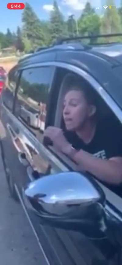 A video of a woman pulling a gun was posted here. Not saying she was right but here&rsquo;s the ACTUAL confrontation. Don&rsquo;t believe the first thing you see