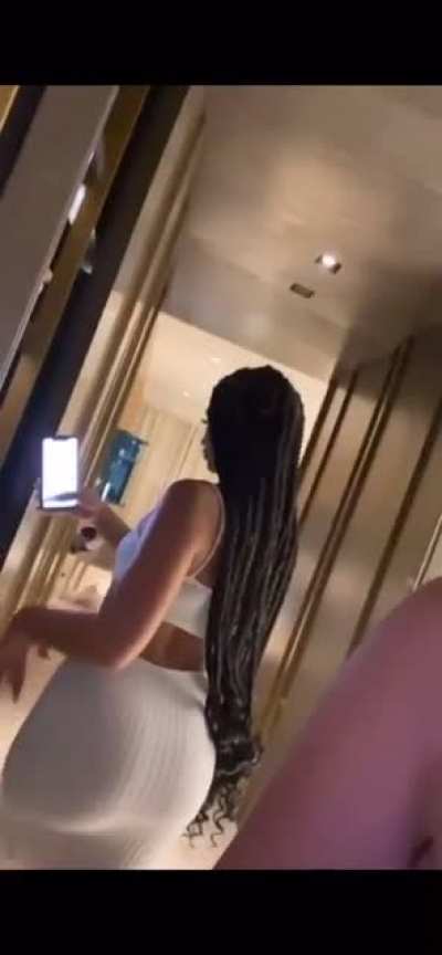 Sheesh 🍑🥵