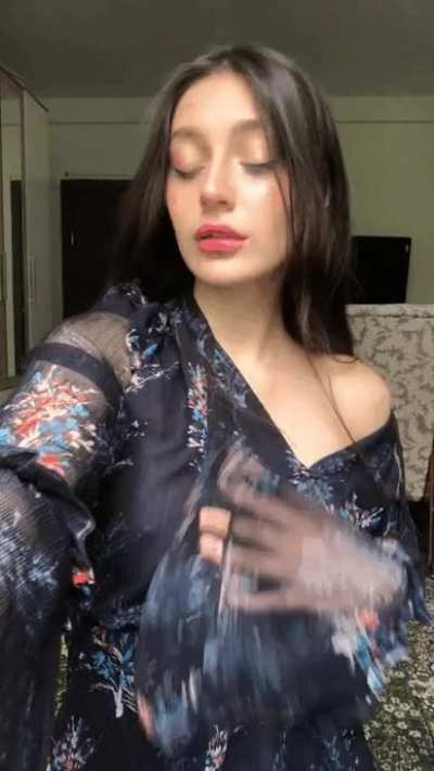 Do u like my new dress?F21