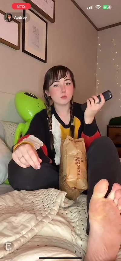 Pt .2 Popcorn and toe wiggling