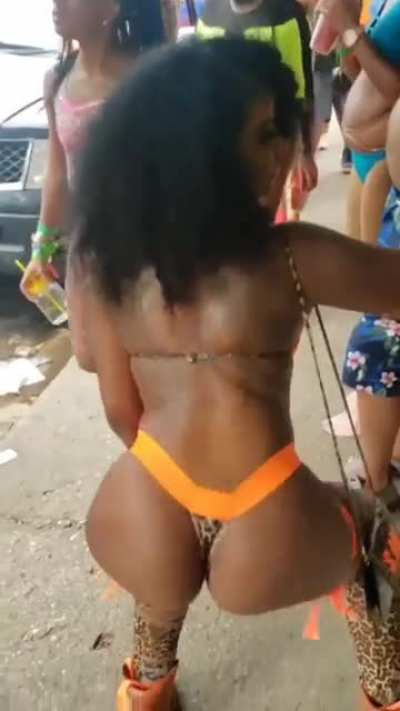 trini