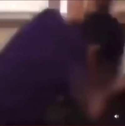 Public school kids can&rsquo;t even shit without a fight breaking out in they stall💀 did em dirty asf bro😭