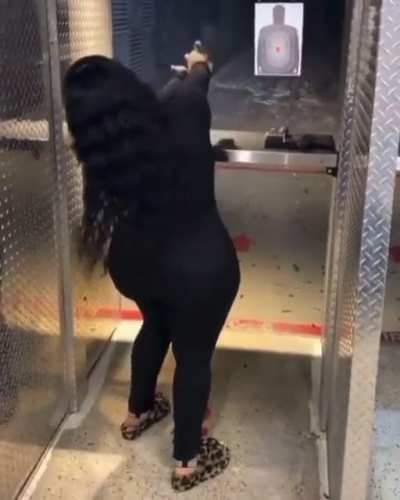She wasn&rsquo;t ready for that recoil