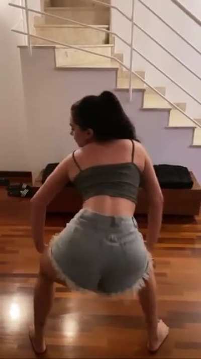 Tain&aacute; Costa