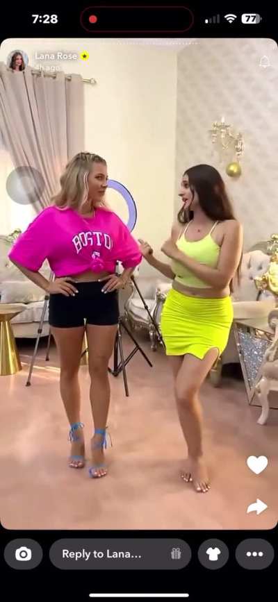 Lana Rose &amp;amp; Sabina 😍😍💅