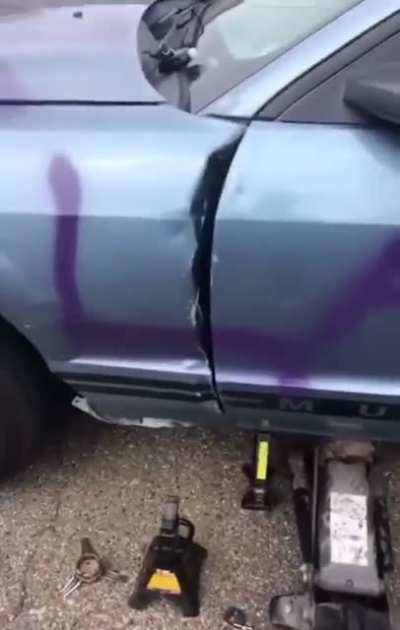 Vandal can't spell