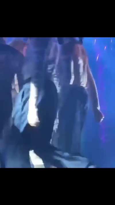 shakira shake