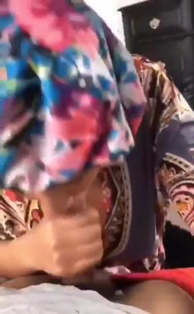 Sucking up dick with that bonnet on