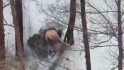 🇺🇦 🇷🇺 Ukrainian drone hits a Russian with shrapnel as he&rsquo;s in the process of trying to take a shit
