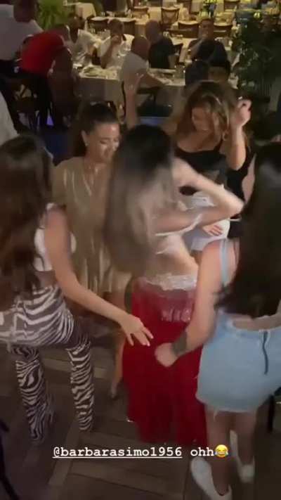 İlayda Akdoğan 