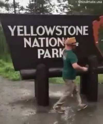 The moment when this man&rsquo;s childhood dream of visiting Yellowstone finally came true