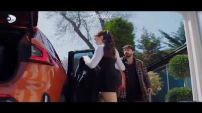 Burcu &Ouml;zberk Part [3], b&ouml;l&uuml;m&uuml; izlemeyi unutmayın [1] , [2]