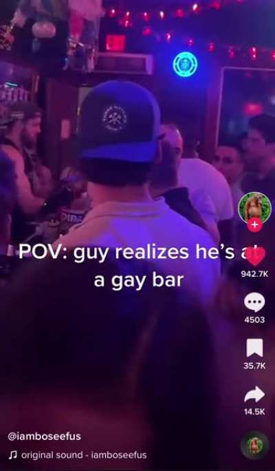This gay bar doesn&rsquo;t have a fire exit!