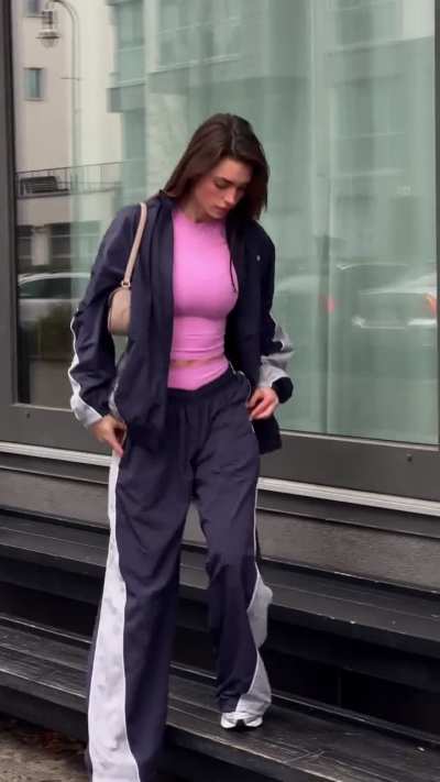 Charleen Weiss - 'Every gym girl&rsquo;s wishlist this year: Oner Active' - IG December 2025
