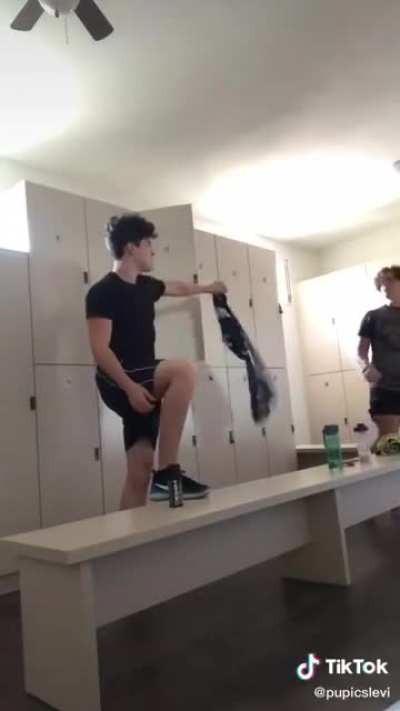 @pupicslevi on tiktok