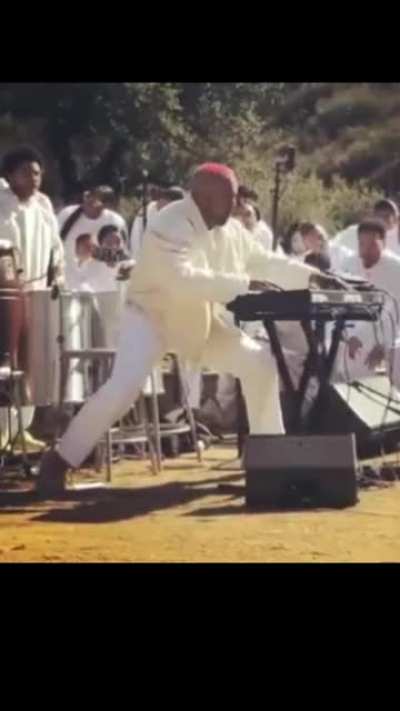 Mfs in 1653 when "Without Thyne Heart" dropped