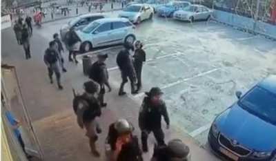 IDF "defending themselves" against this food deliveryman