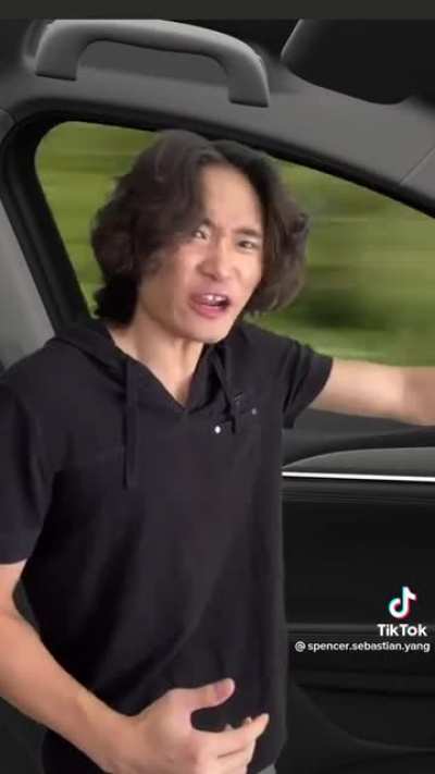 2000s road-trip movies be like