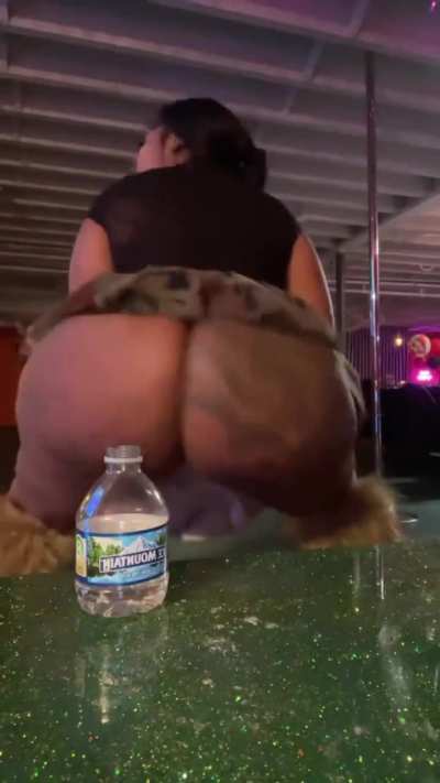 🐸
