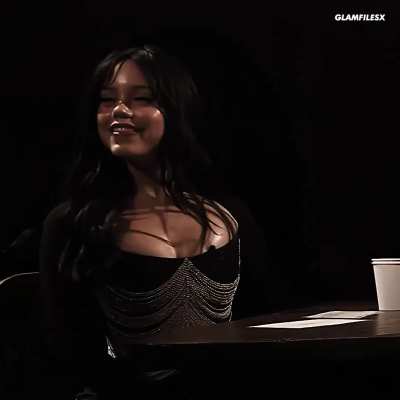 Seducing Jenna 🥵