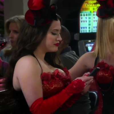 Kat Dennings in "2 Broke Girls"
