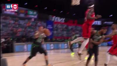 Siakam hit him with that Sweet Chin Music