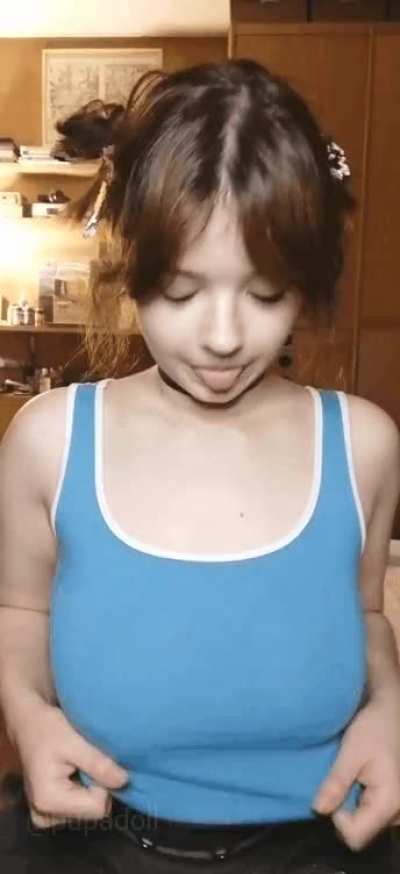 Smash or pass? (19)