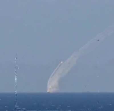 More clips from yesterdays large scale attack on Ukraines infrastructure, the first reportedly shows a Russian warship launching "Kalibr" missiles, the others show several cruise missiles flying overhead, 26.08.2024