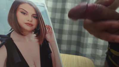 Selena Gomez cum tribute
