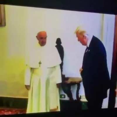 WCGW if I try to hold the Pope&rsquo;s hand