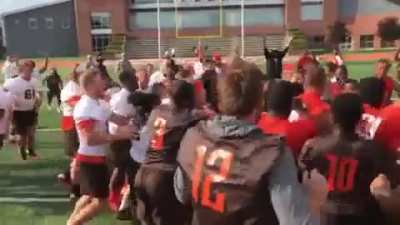 Coach tells walk-on kicker that he&rsquo;ll get a full ride if he nails a 53-yard field Goal
