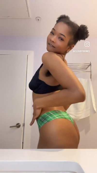 @cloudyxkinks