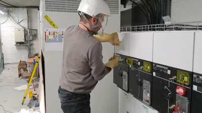 20 kV turning switch on (audio on)